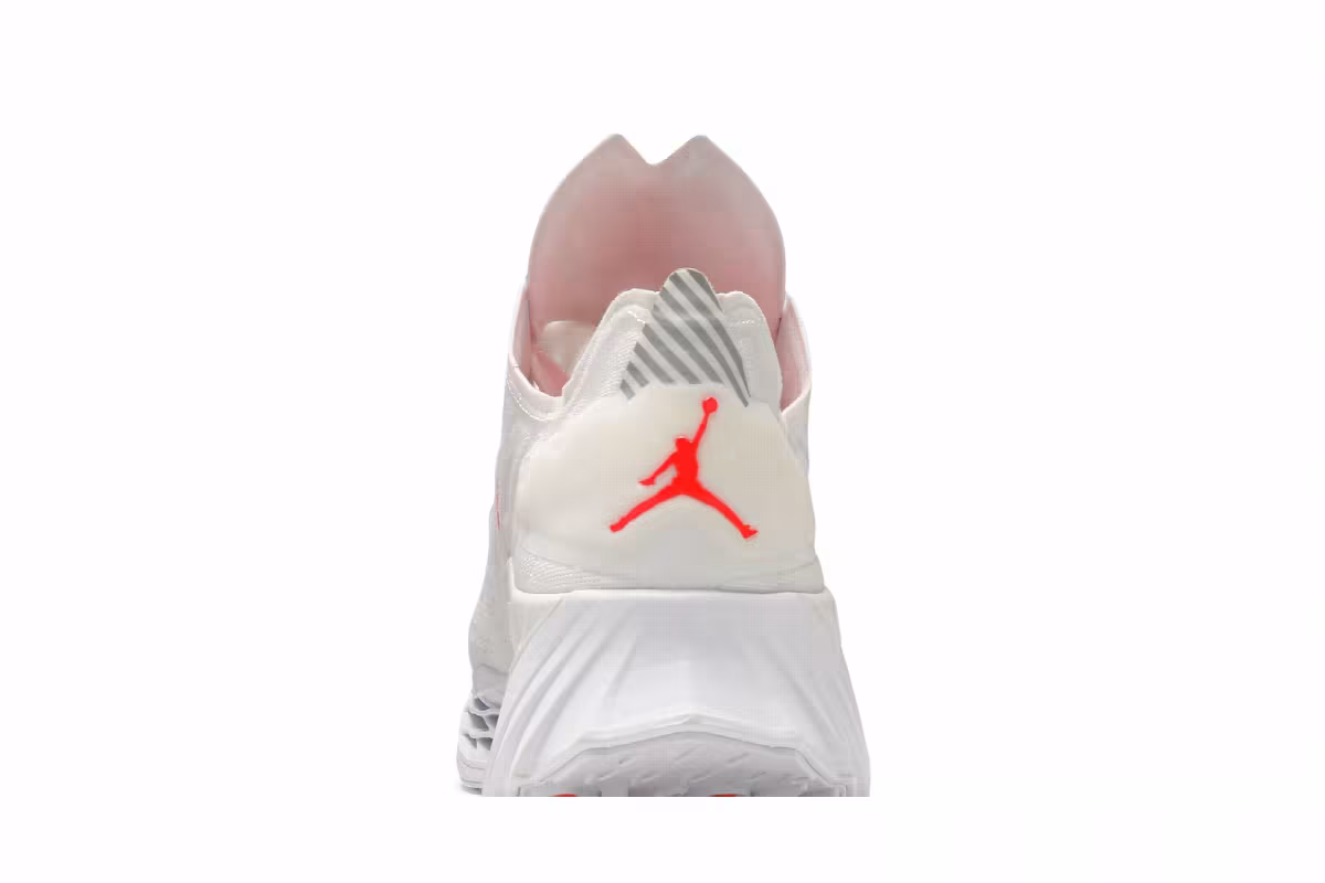 Air Jordan Zoom Trunner Ultimate White Flash Crimson, view 8