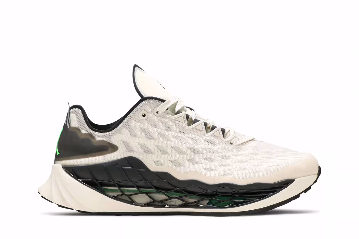 Air Jordan Zoom Trunner Ultimate Light Orewood Brown, view 2
