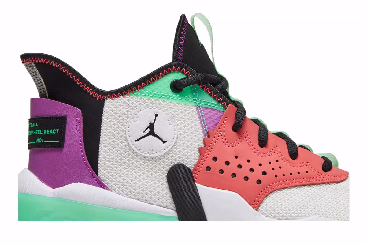 Air Jordan React Elevation White Hyper Violet, view 3