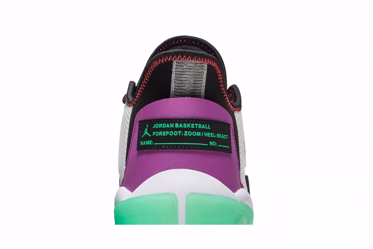 Air Jordan React Elevation White Hyper Violet, view 8