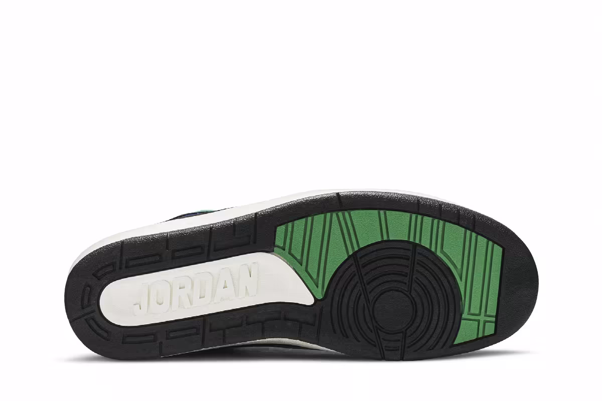 Women's Air Jordan 2 Rivals, view 5