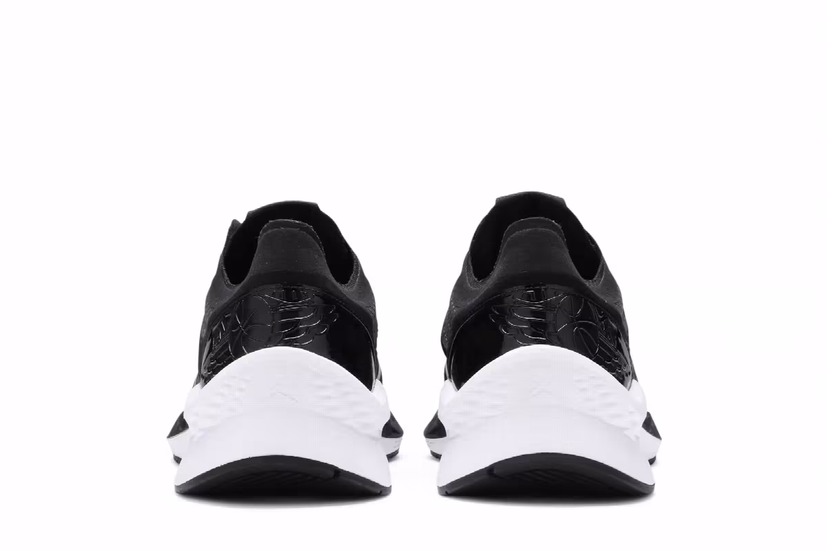 Air Jordan Air Zoom 85 Runner Black, view 7