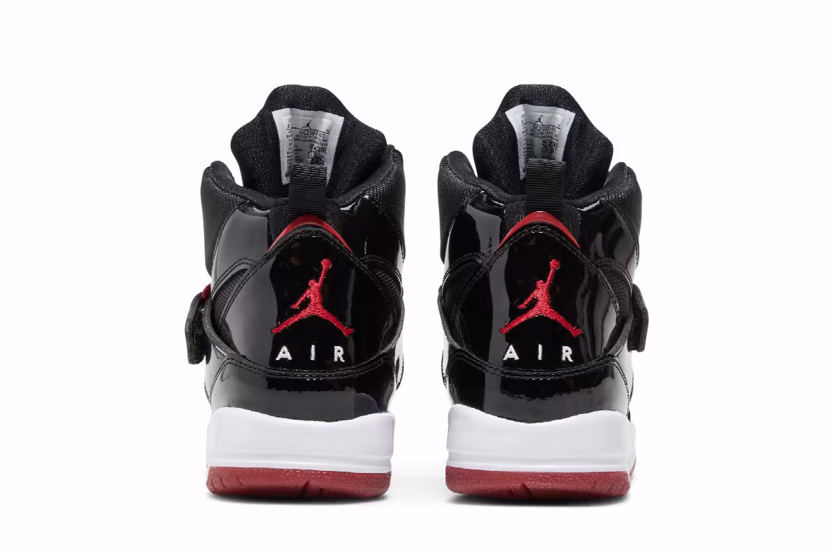 Air Jordan Flight 45 High GS Bred, view 7