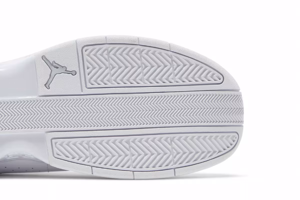 Air Jordan TE 2 Low White Pure Platinum, view 6