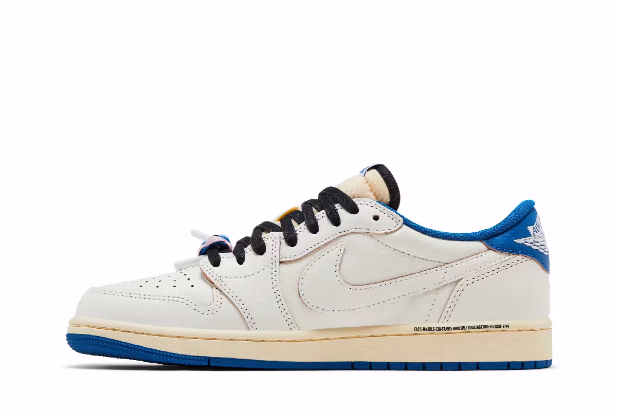 Fragment Design x Travis Scott x Air Jordan 1 Low OG SP Sail Military Blue, view 4