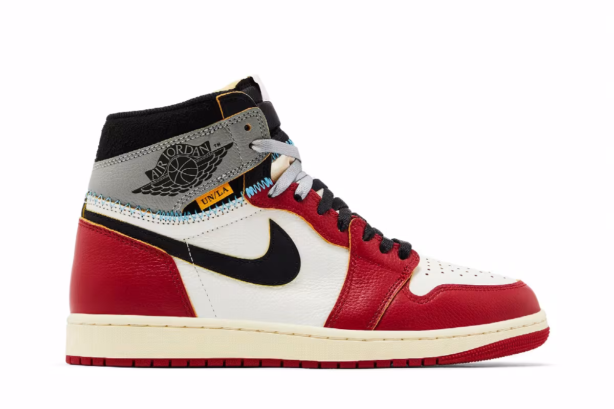 Union LA x Air Jordan 1 High OG SP Chicago Shadow, view 2