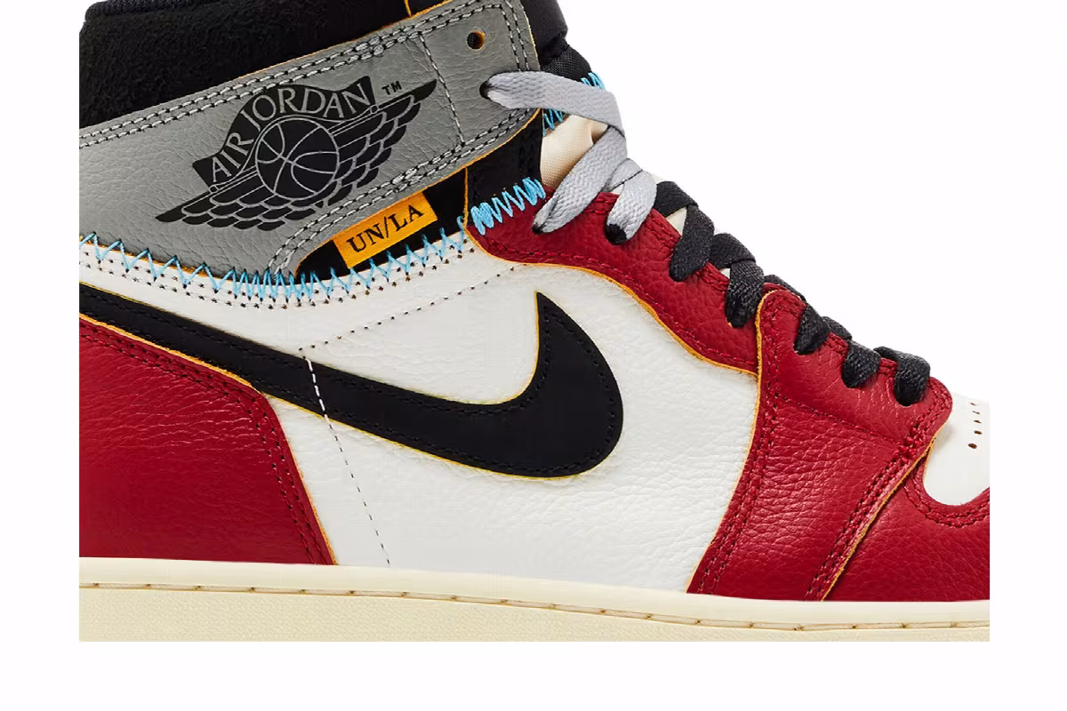 Union LA x Air Jordan 1 High OG SP Chicago Shadow, view 3