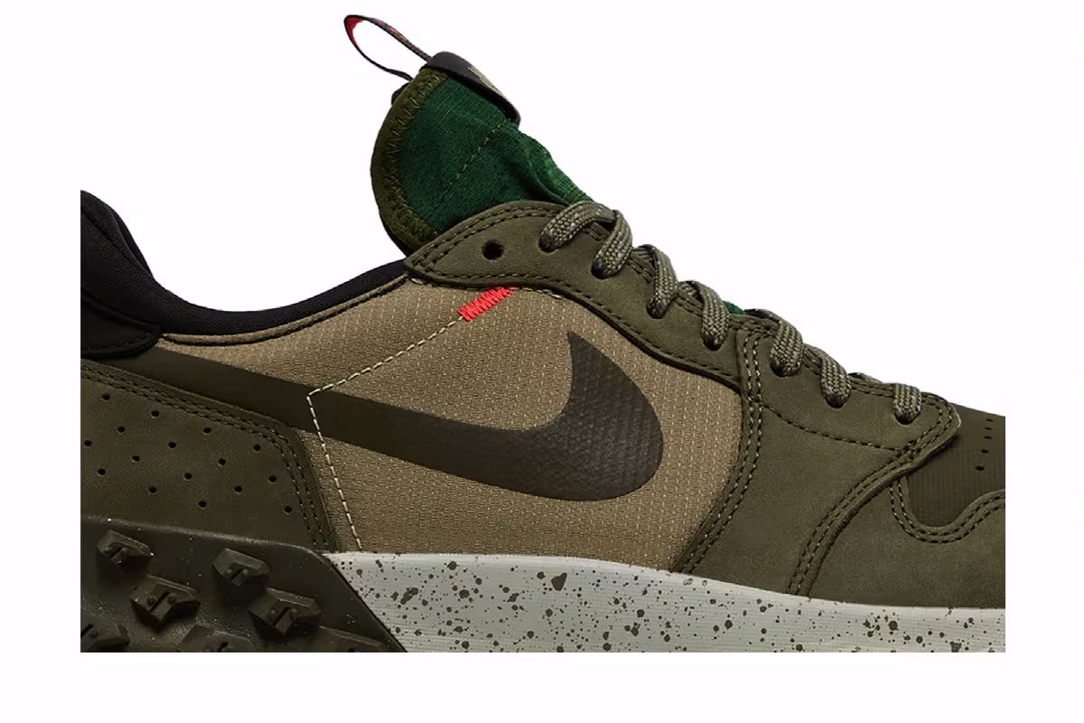 Air Jordan 1 Low Element GORE-TEX Medium Olive, view 3