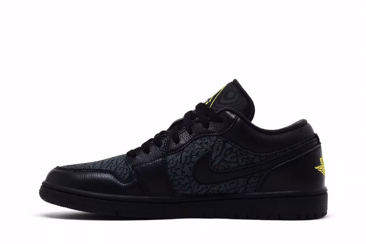 Air Jordan 1 Low SE Black Anthracite Tour Yellow, view 4