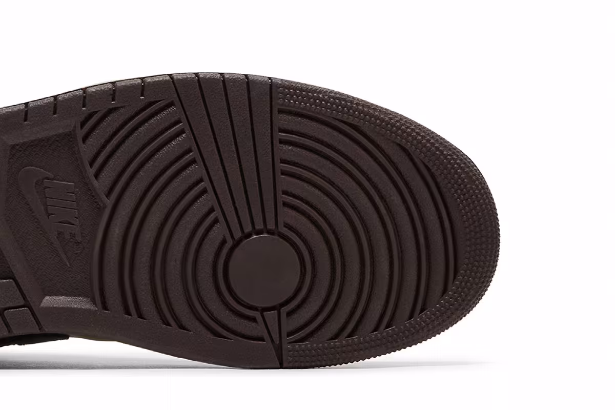 Air Jordan 1 Mid Khaki Black, view 6