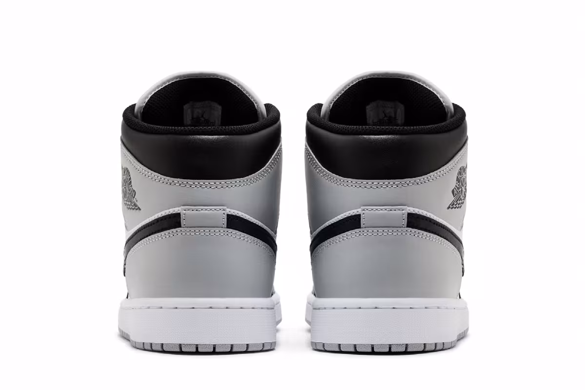 Air Jordan 1 Mid Barons, view 7