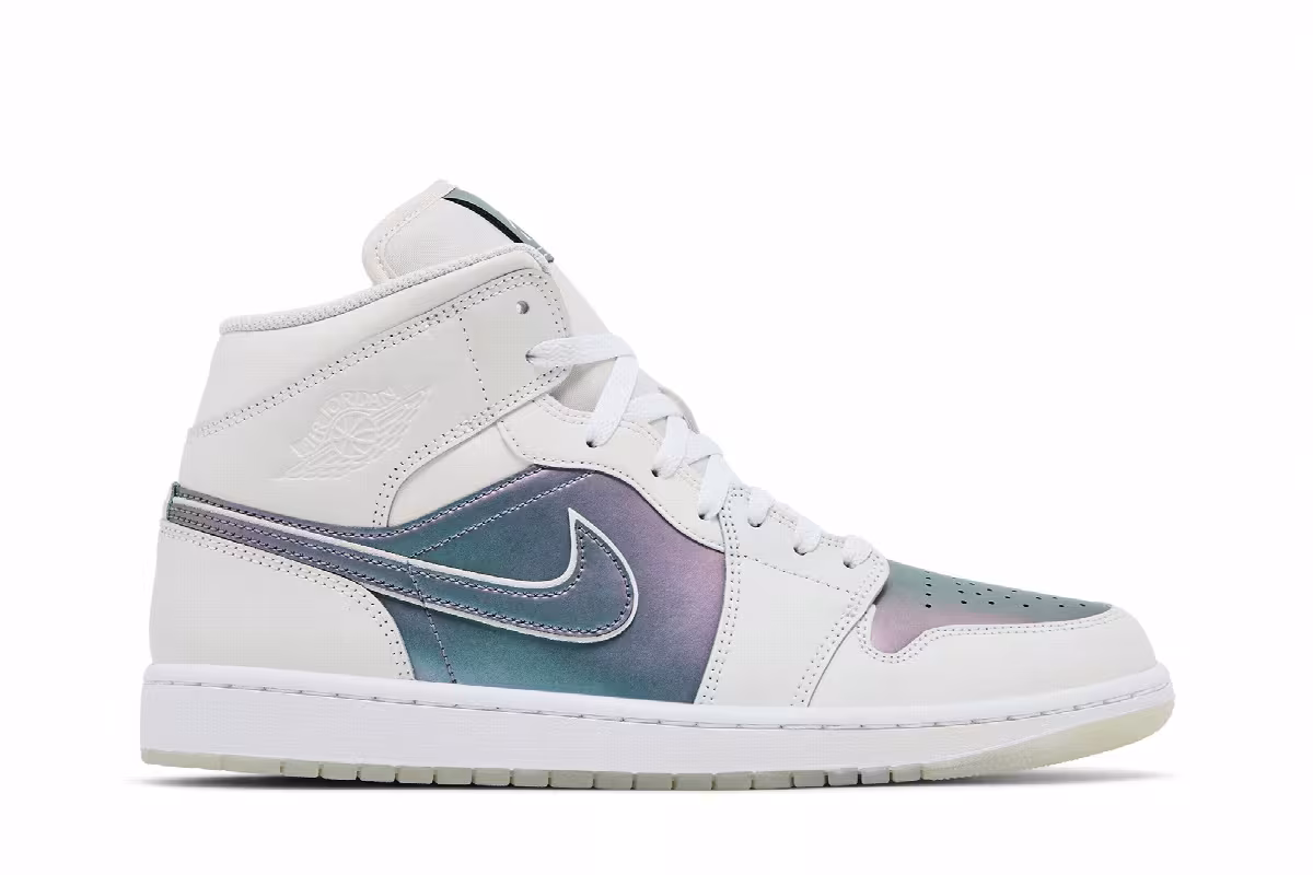 Air Jordan 1 Mid Phantom Iridescent, view 2