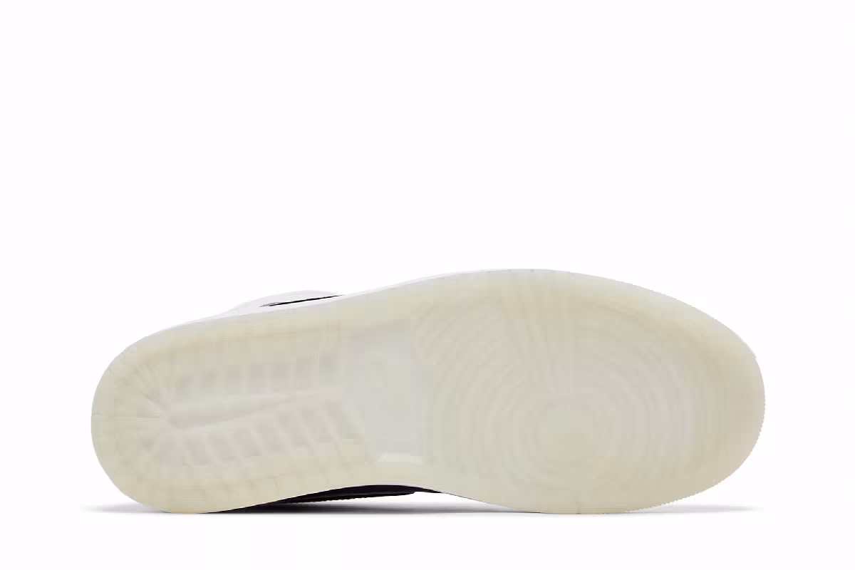 Air Jordan 1 Mid Phantom Iridescent, view 5