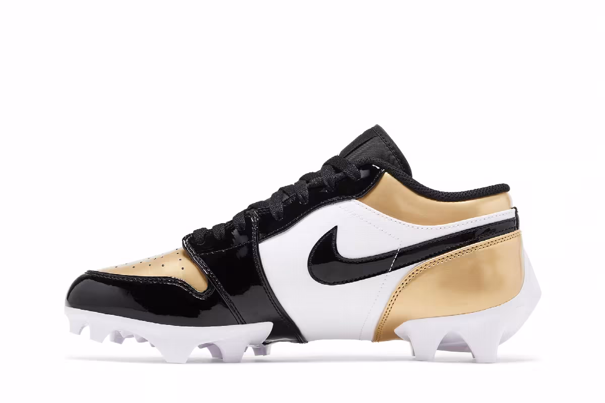 Air Jordan 1 Low TD Cleat Gold Toe, view 4