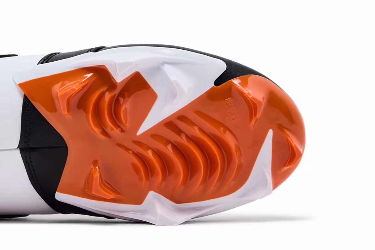 Air Jordan 1 Low TD Cleat Shattered Backboard, view 6
