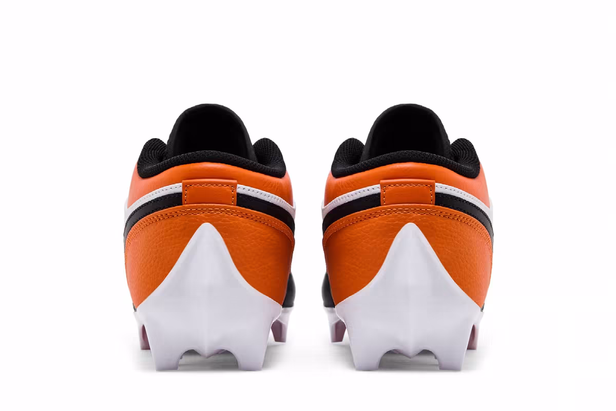 Air Jordan 1 Low TD Cleat Shattered Backboard, view 7