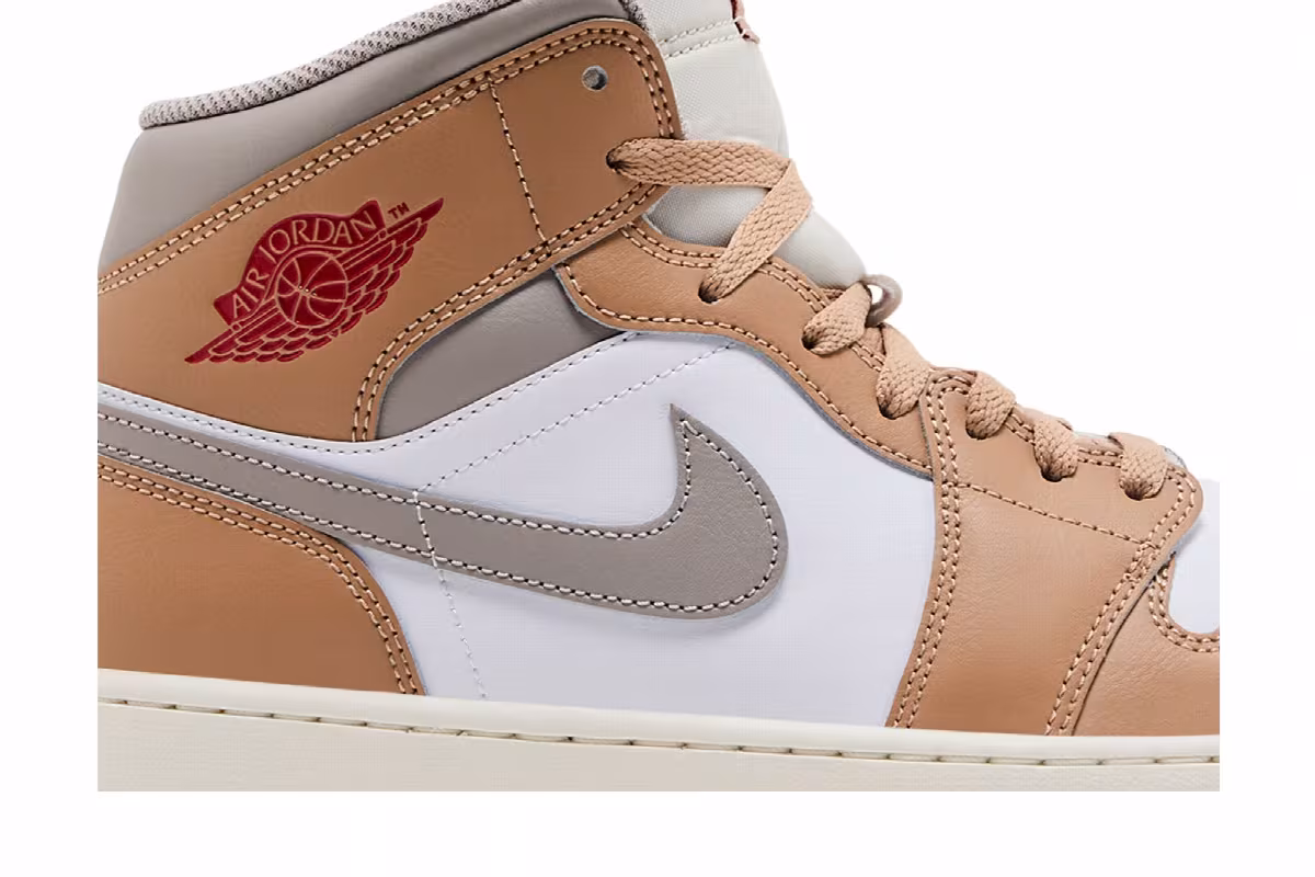 Air Jordan 1 Mid Hemp White, view 3