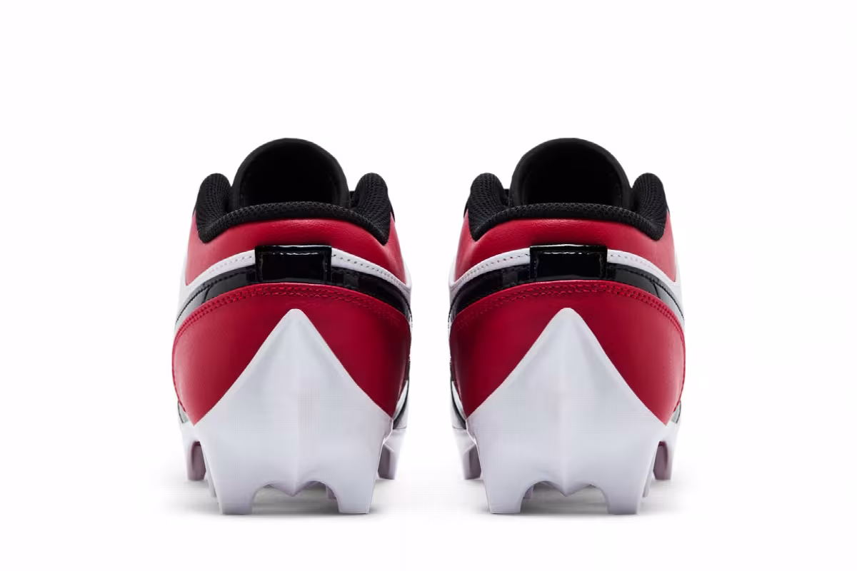 Air Jordan 1 Low TD Cleat Bred Toe, view 7