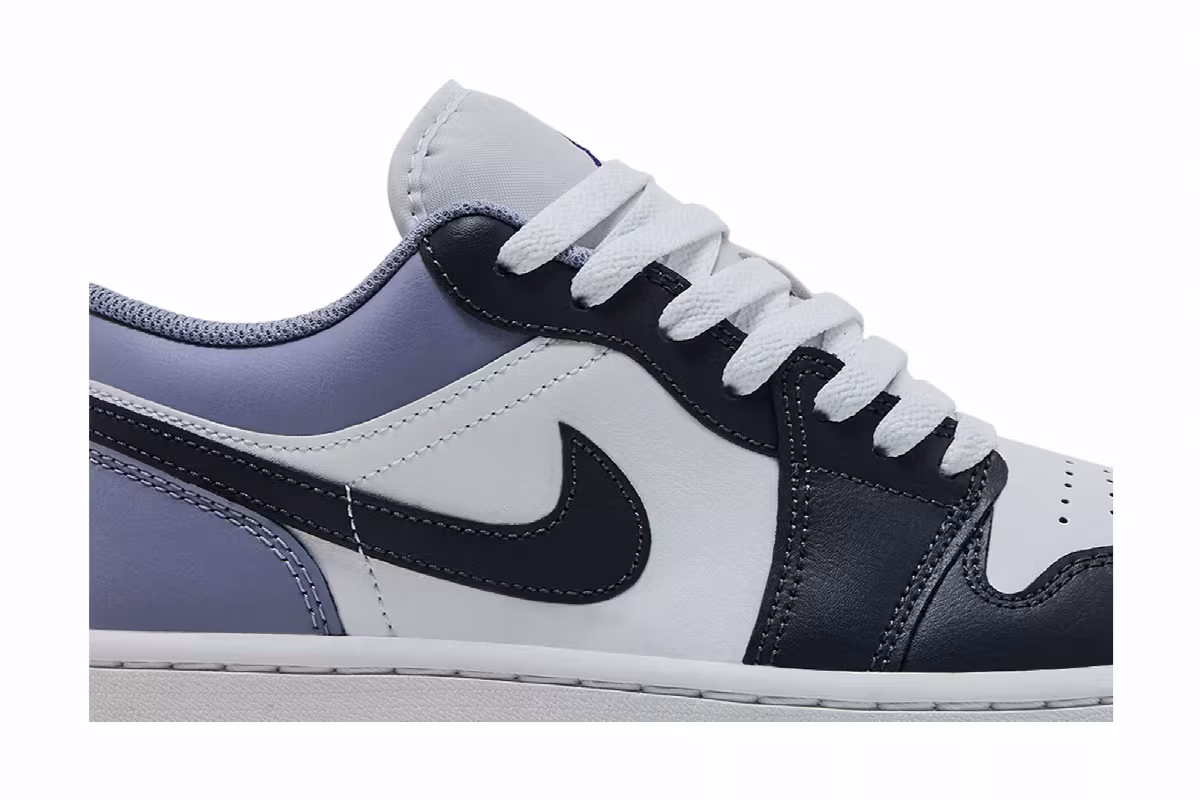 Air Jordan 1 Low White Indigo Haze, view 3