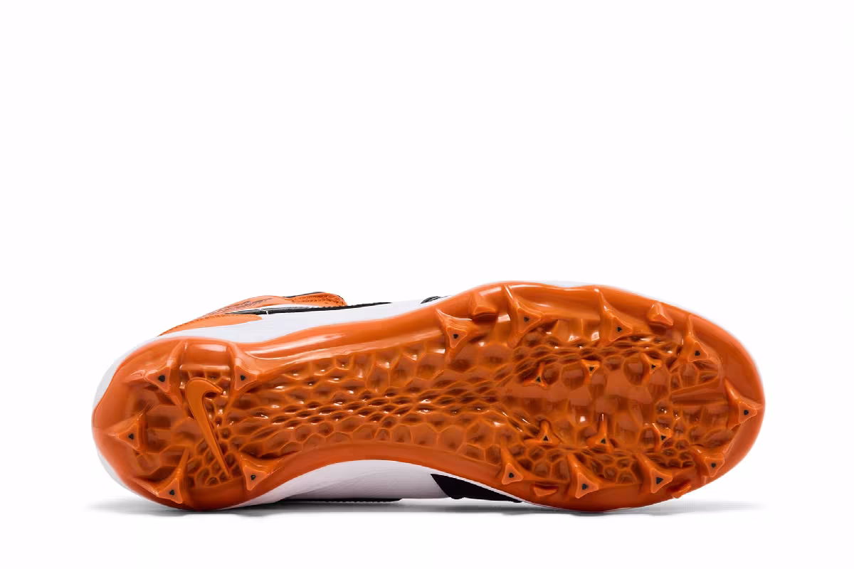 Air Jordan 1 Mid TD Cleat Shattered Backboard, view 5