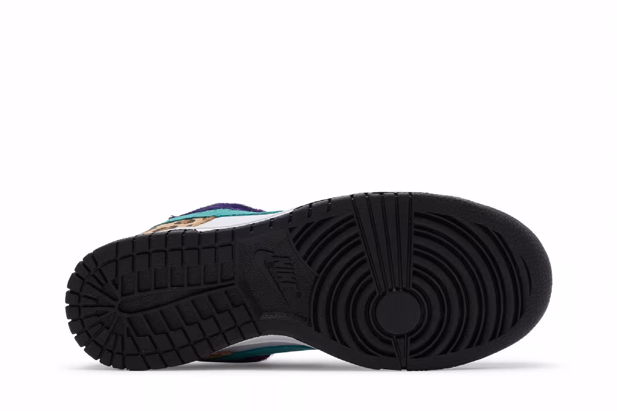 Nike Women's Dunk Low SE Safari Mix, view 5