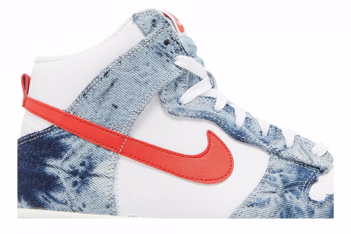 Nike Women's Dunk High Washed Denim, view 3