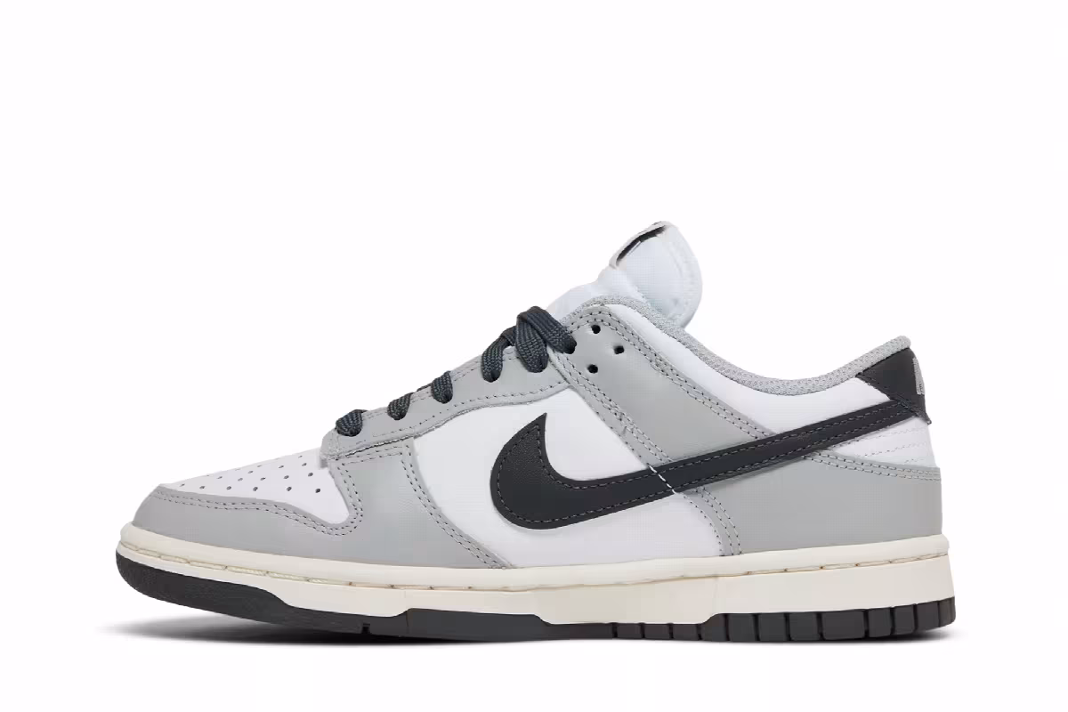 Nike Women's Dunk Low Light Smoke Grey, view 4