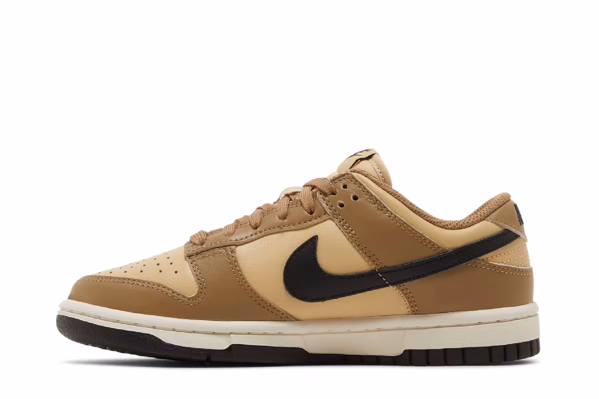 Nike Women's Dunk Low Dark Driftwood, view 4