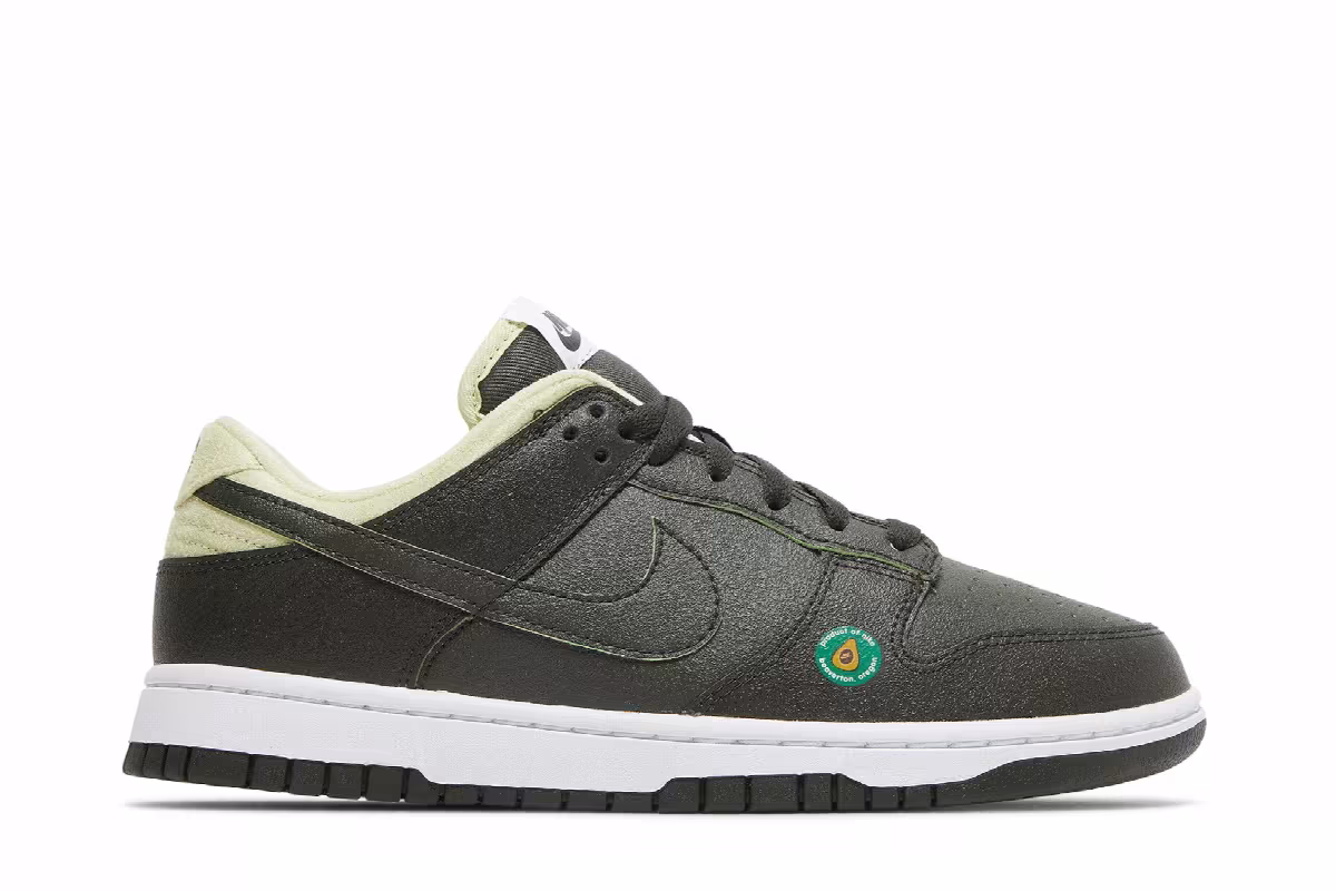 Nike Women's Dunk Low LX Avocado, view 2