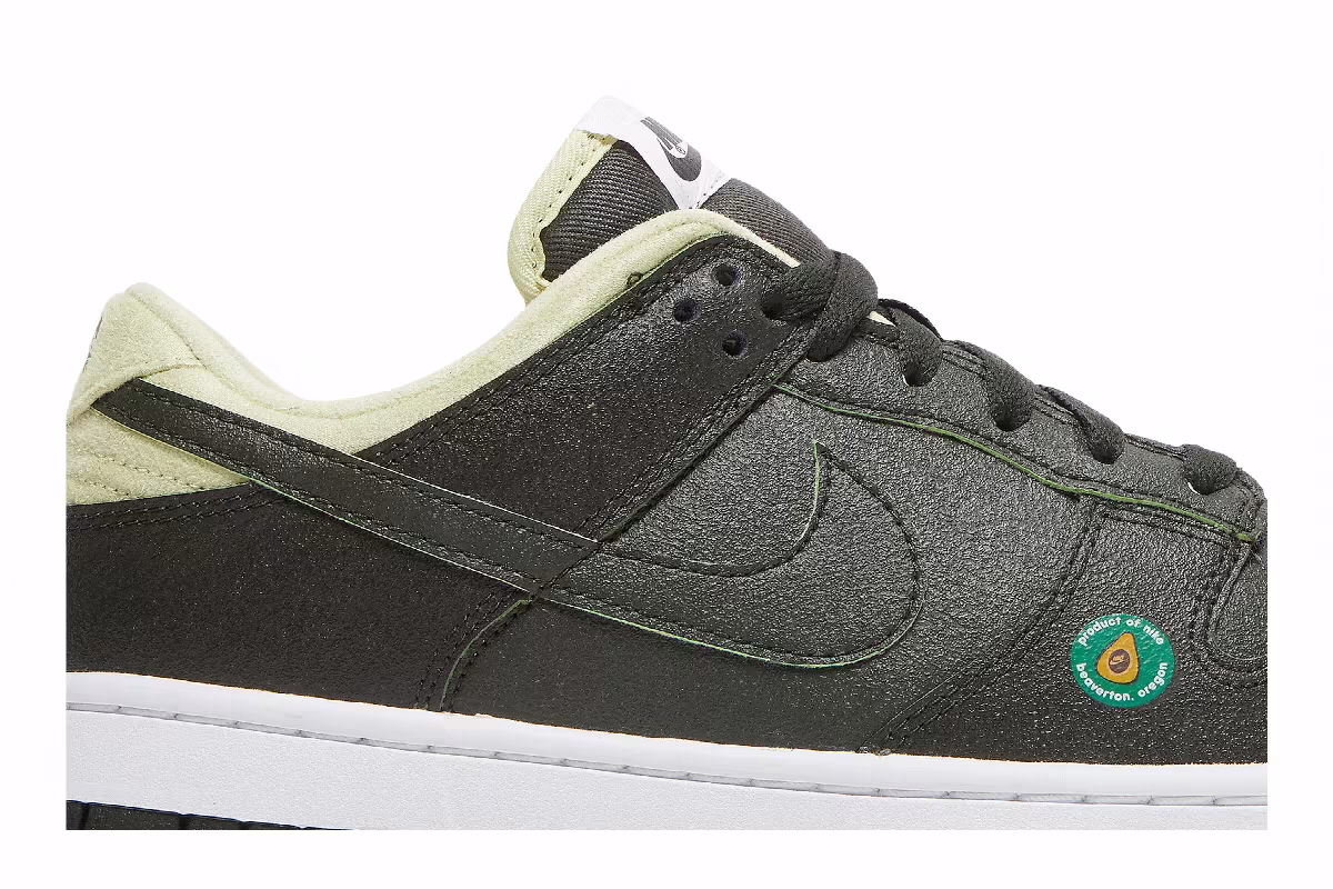 Nike Women's Dunk Low LX Avocado, view 3
