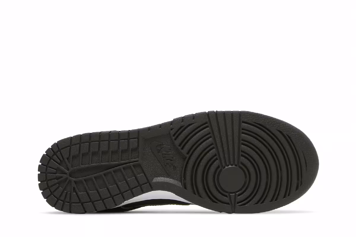 Nike Women's Dunk Low LX Avocado, view 5