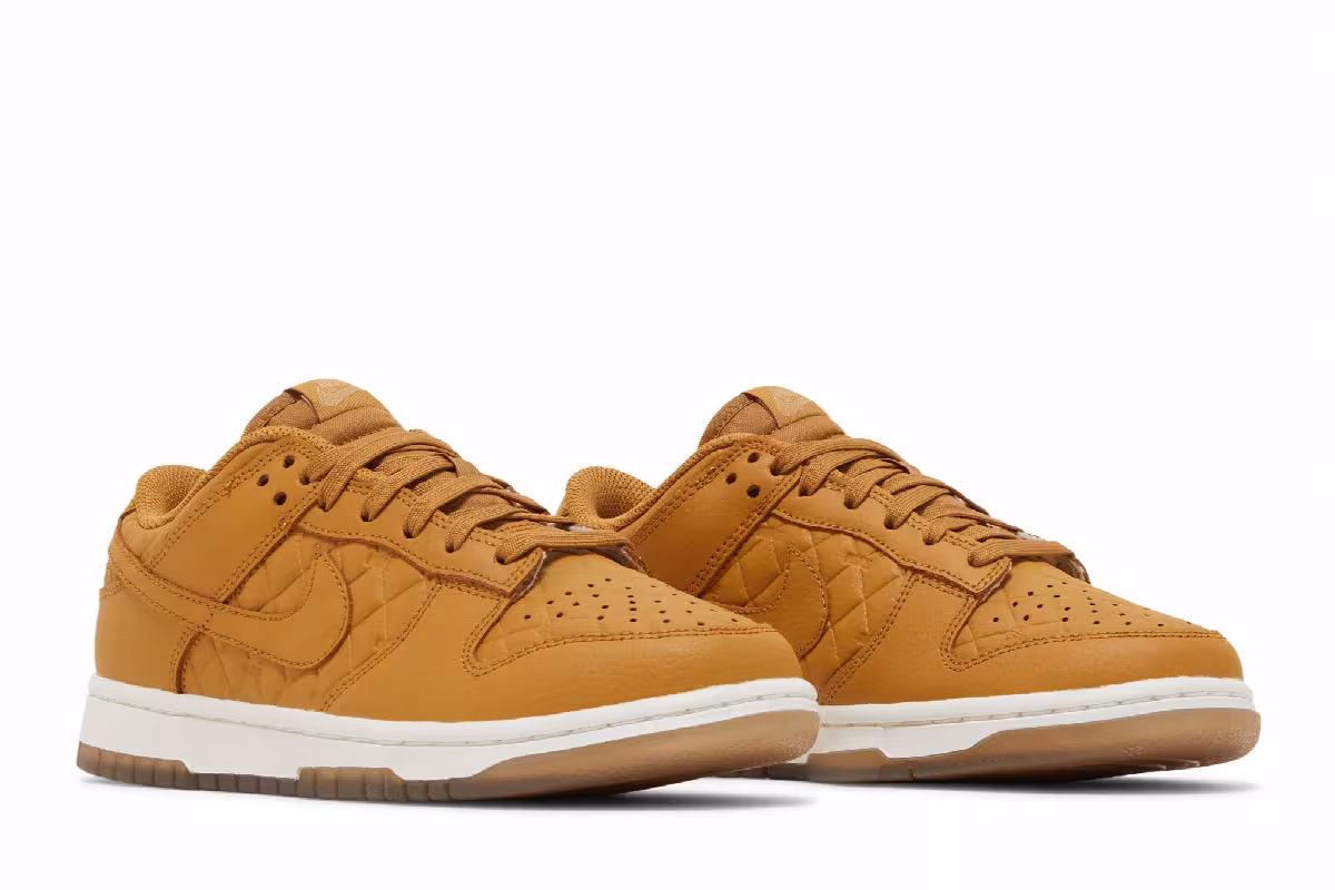 Nike Women's Dunk Low Quilted Wheat, view 9