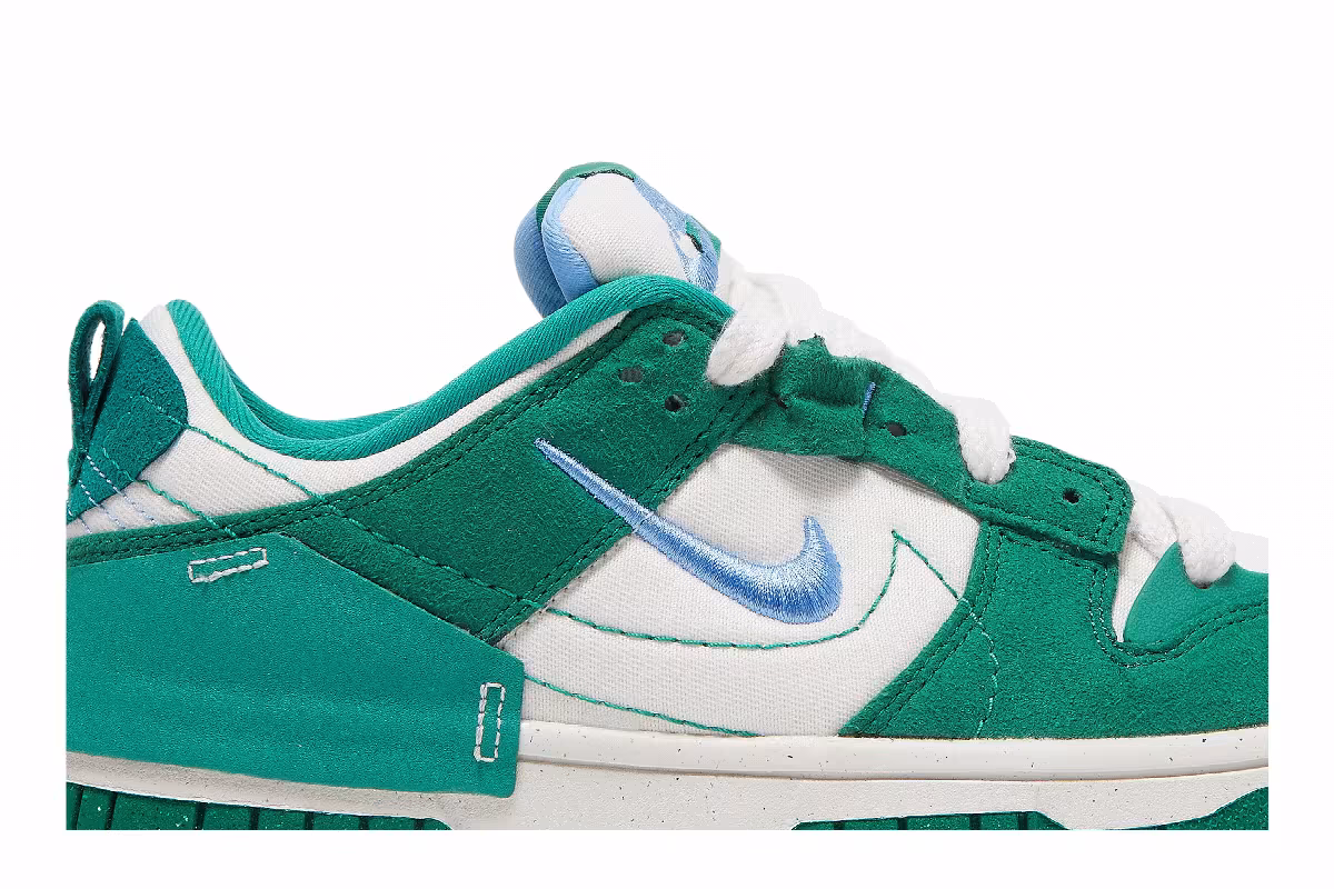 Nike Women's Dunk Low Disrupt 2 Malachite, view 3