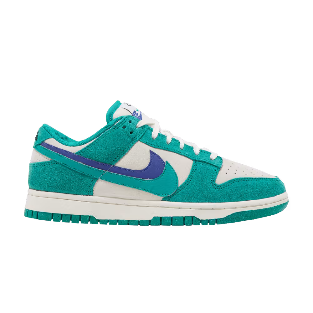 Nike Women's Dunk Low SE 85
