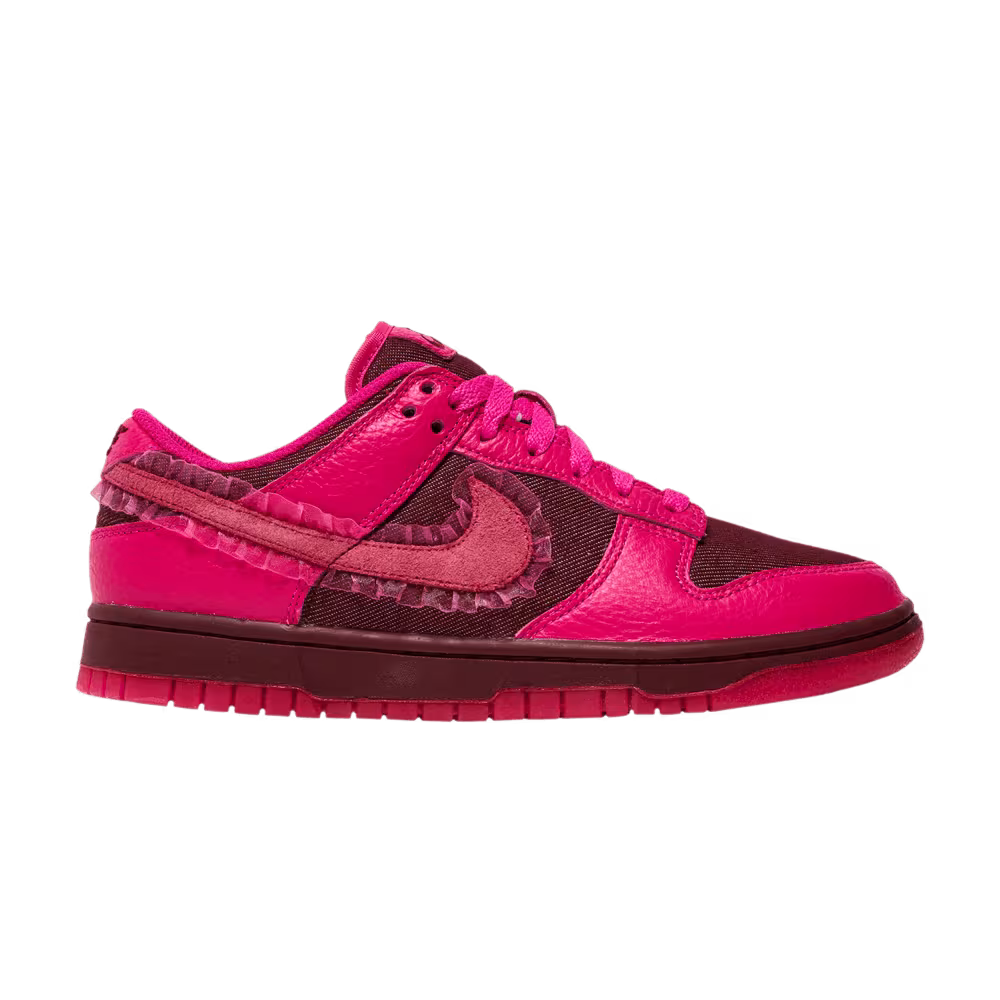 Nike Women's Dunk Low Valentine's Day