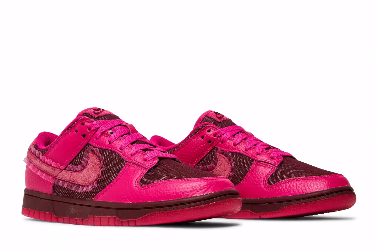 Nike Women's Dunk Low Valentine's Day, view 9