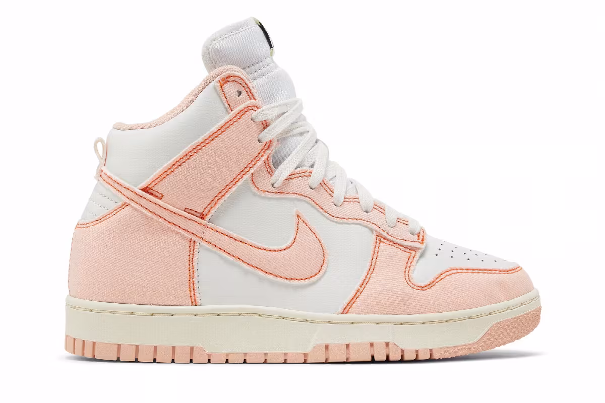 Nike Women's Dunk High 1985 Arctic Orange, view 2