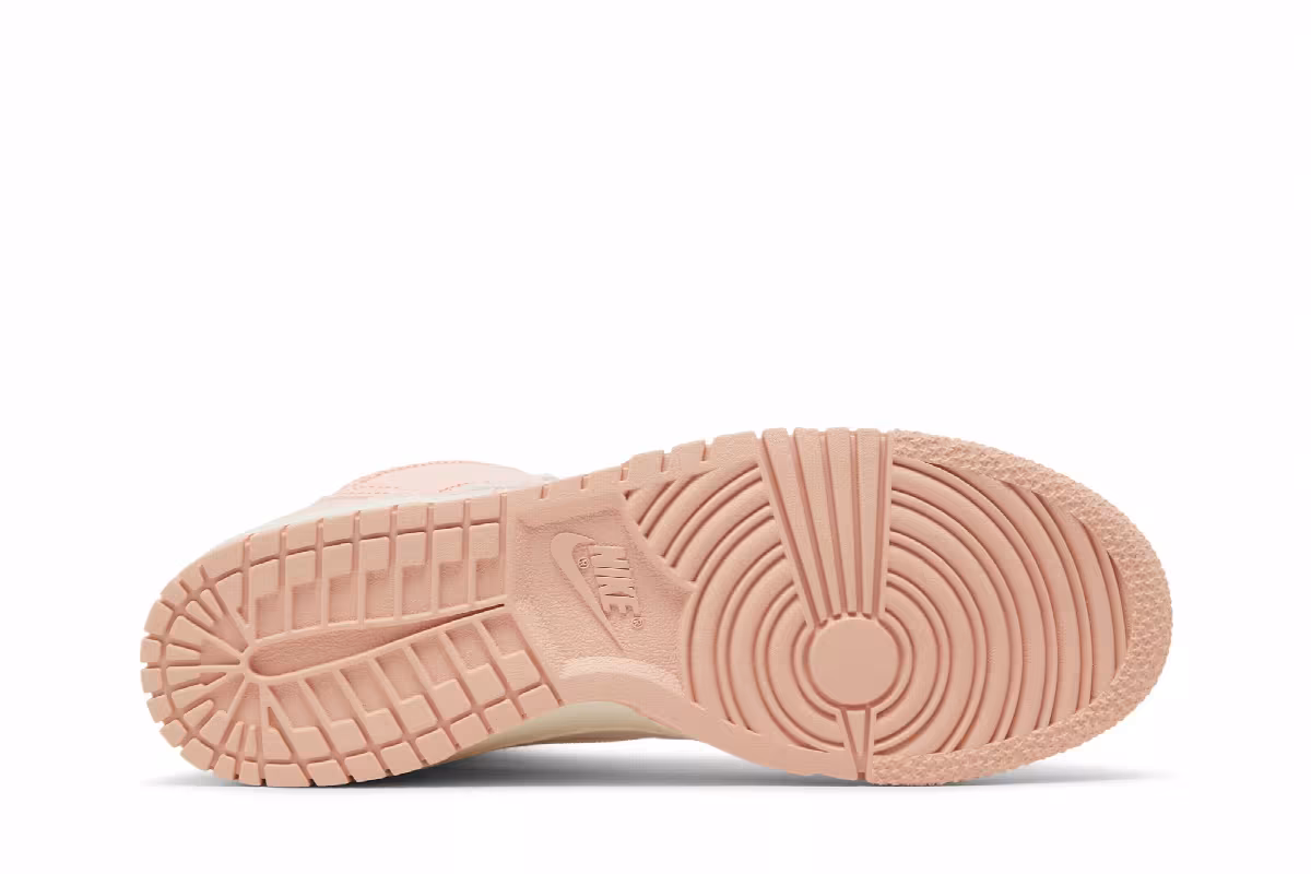Nike Women's Dunk High 1985 Arctic Orange, view 5