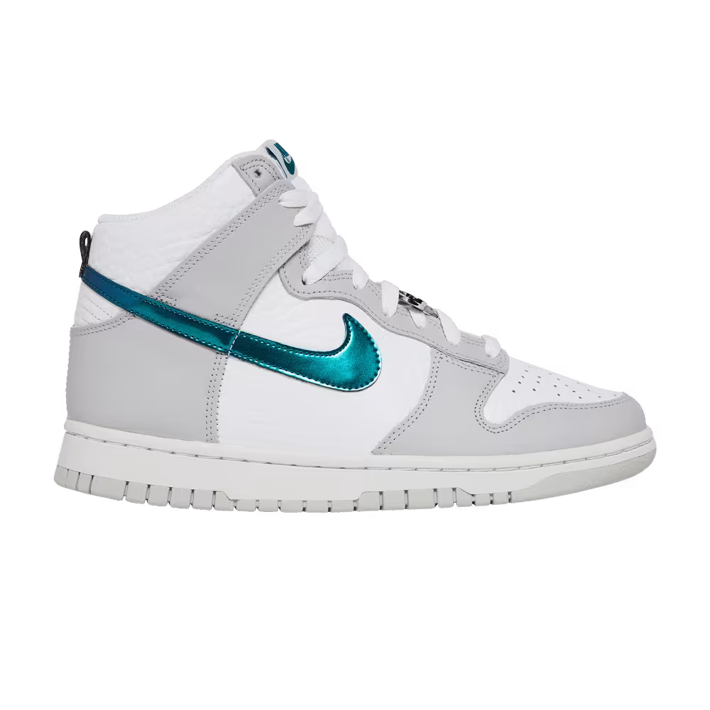 Nike Women's Dunk High FLS