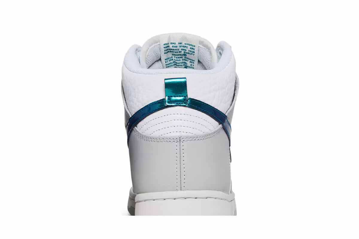 Nike Women's Dunk High FLS, view 8