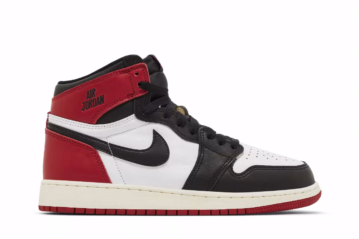 Air Jordan 1 High OG GS Black Toe Reimagined, view 2