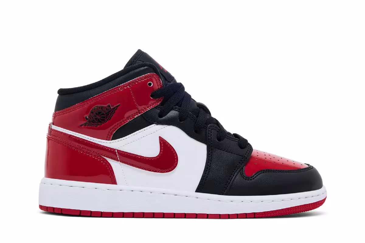 Air Jordan 1 Mid SE GS Patent Bred Toe, view 2