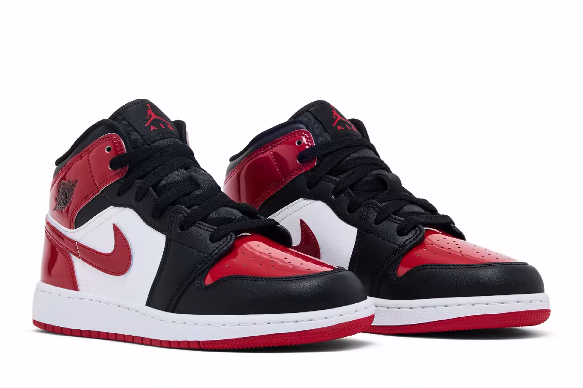 Air Jordan 1 Mid SE GS Patent Bred Toe, view 9