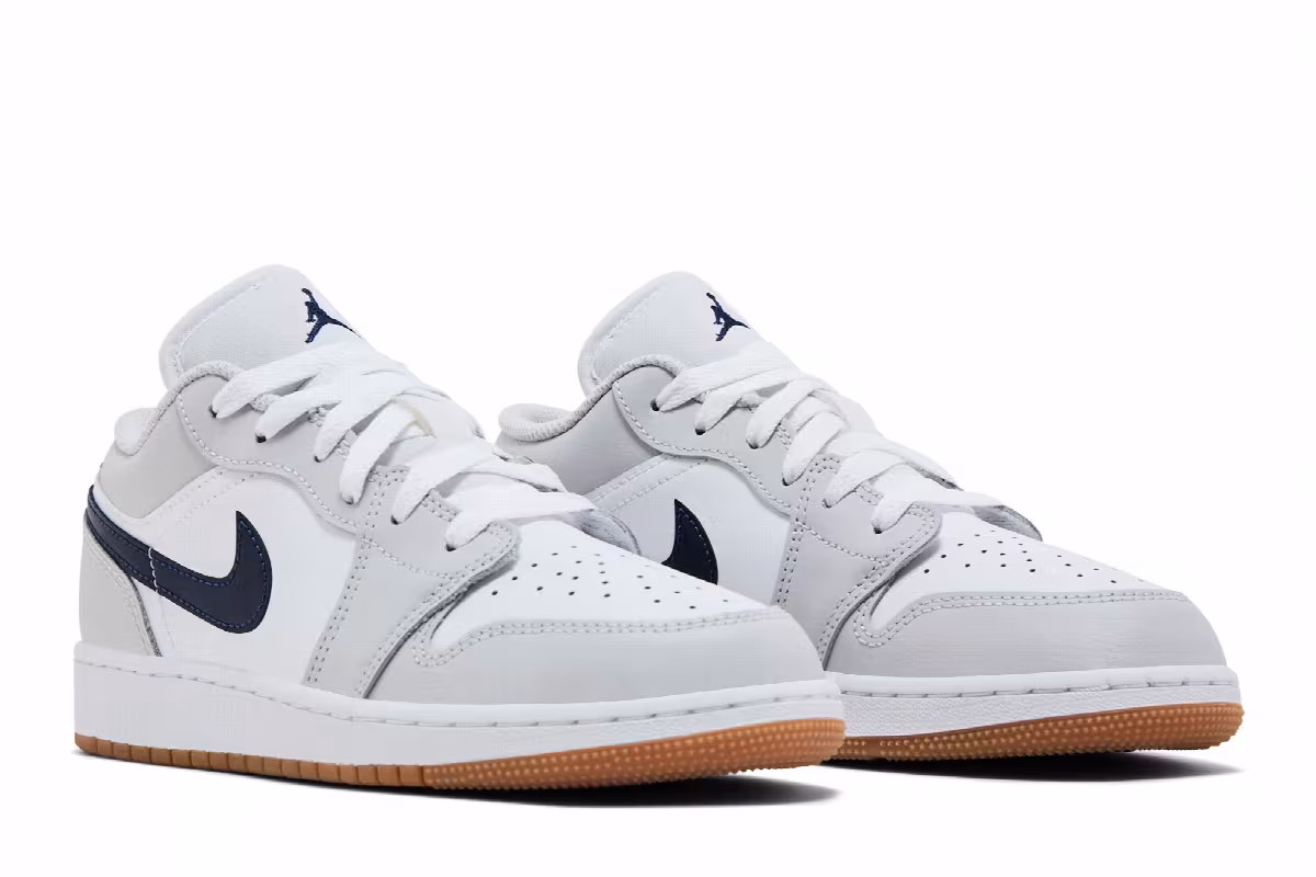 Air Jordan 1 Low GS Georgetown, view 9