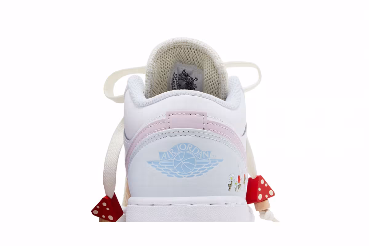 Air Jordan 1 Low GS Mushroom, view 8