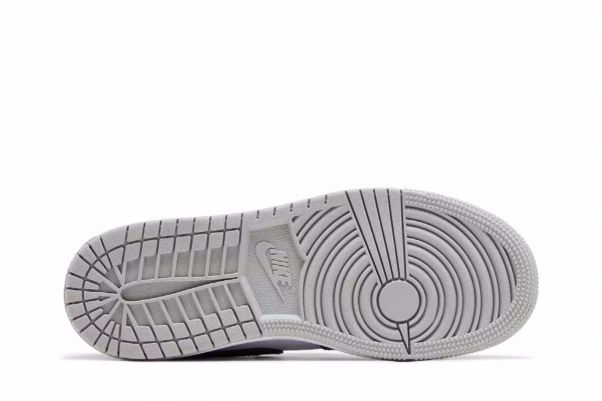Air Jordan 1 Mid GS Barons, view 5