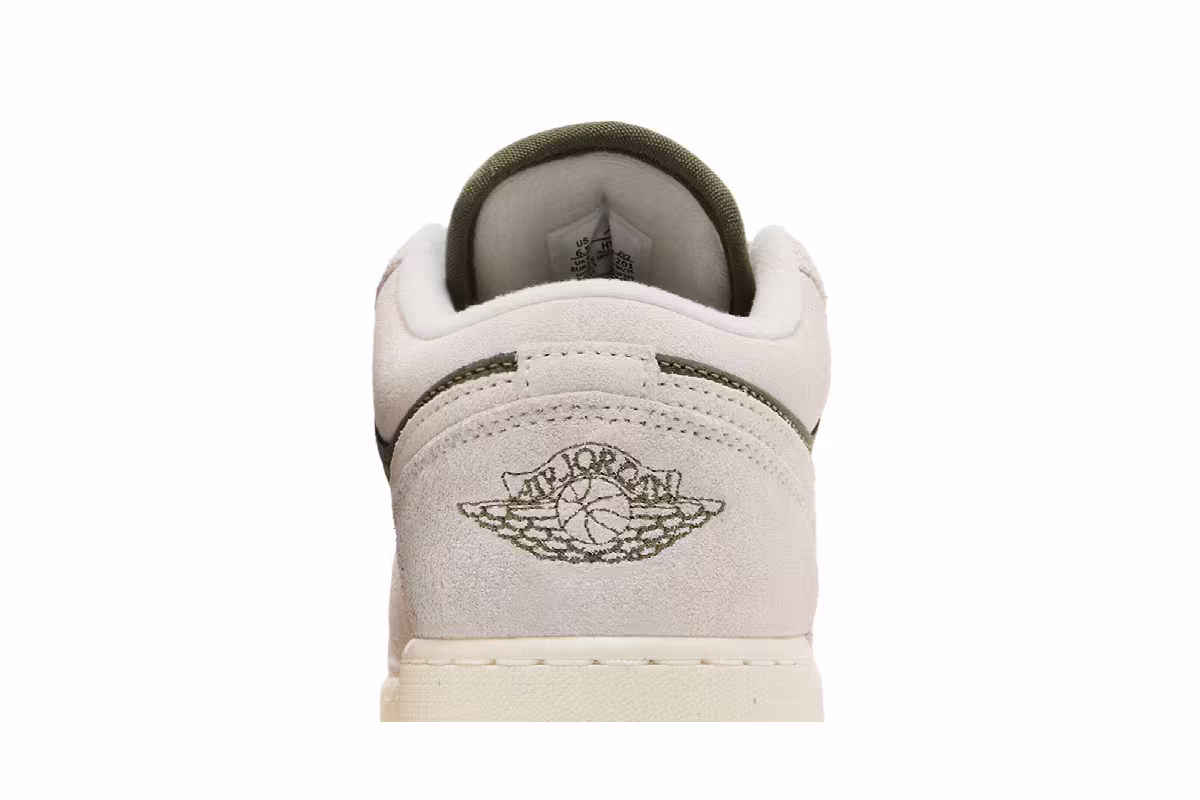 Air Jordan 1 Low SE GS Medium Olive Sail, view 8