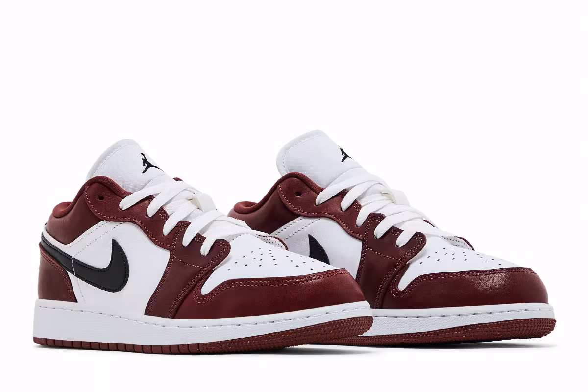 Air Jordan 1 Low GS Dark Pony, view 9