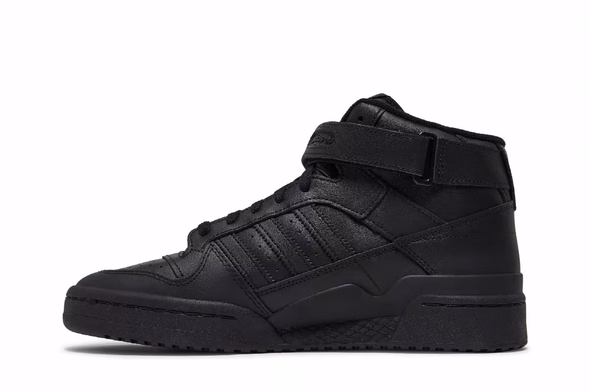 adidas Forum Mid Triple Black, view 4