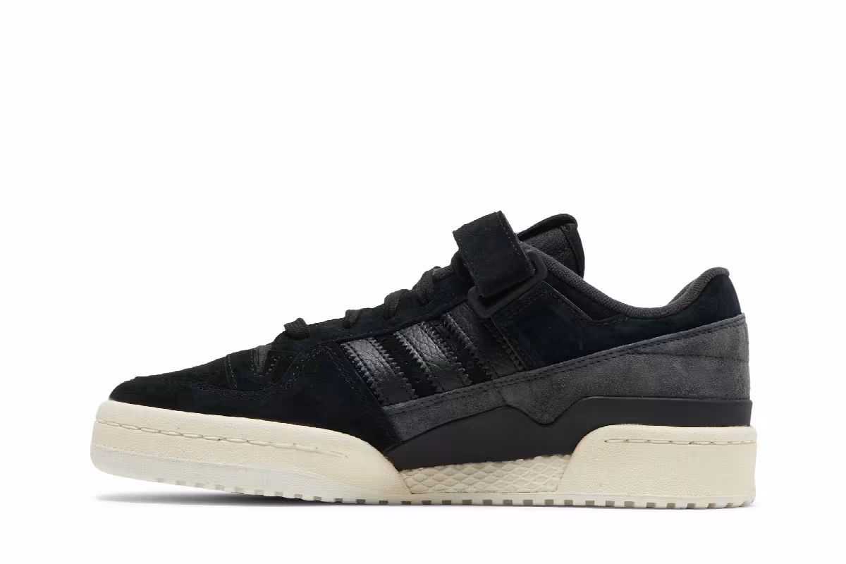 Adidas Forum 84 Low Black White, view 4